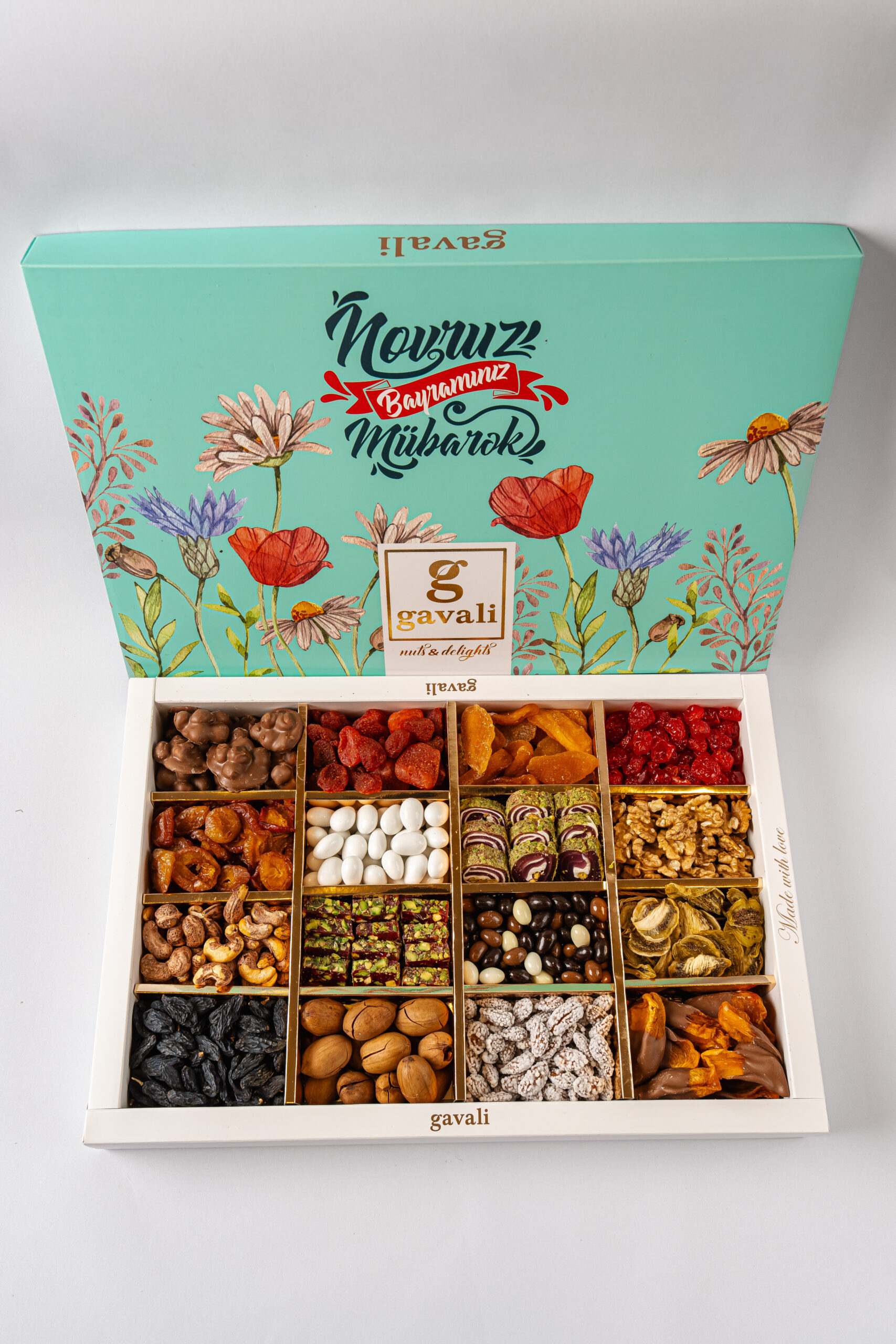 16 Bölmə Novruz Qutu